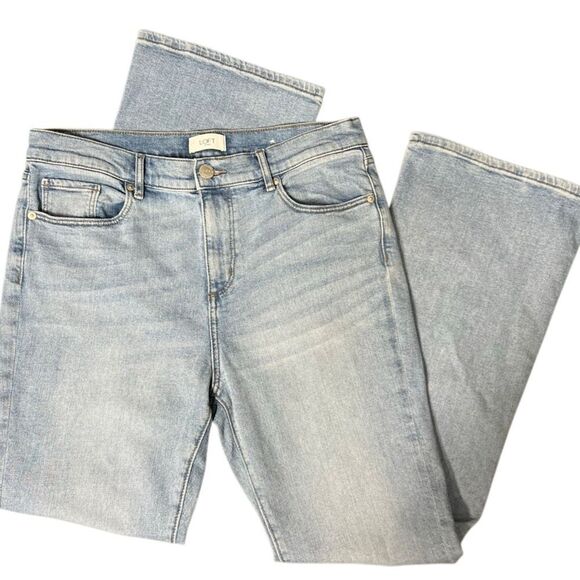 Loft Boot Cut mid rise denim jeans light Wash Size 8 - Picture 15 of 16